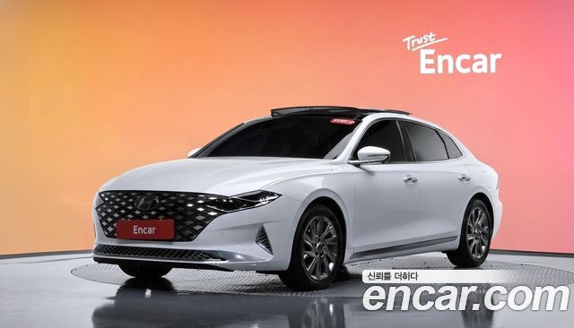 Hyundai Grandeur 2022 — photo 1