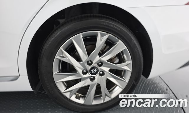 Hyundai Grandeur 2022 — photo 7