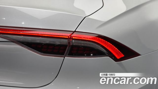 Hyundai Grandeur 2022 — photo 9