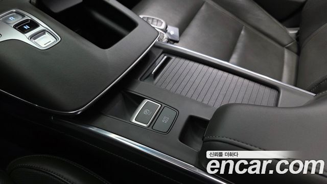 Hyundai Grandeur 2022 — photo 29