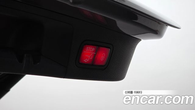 Mercedes-Benz GLA-Class 2023 — photo 26