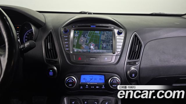 Hyundai Tucson 2014 — photo 14