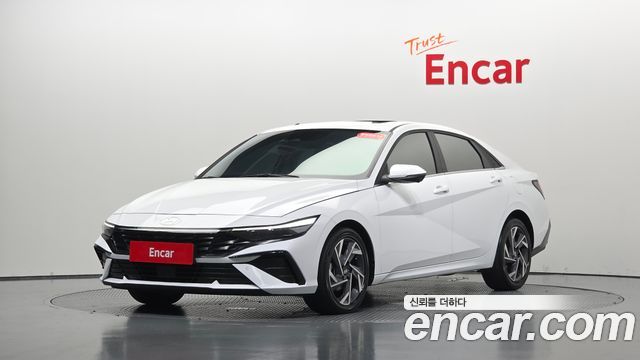 Hyundai AVANTE 2025 — photo 32