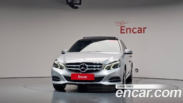 Mercedes-Benz E-Class 2014 — photo 3