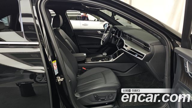 Audi A6 2023 — photo 17