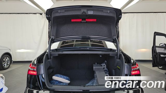 Audi A6 2023 — photo 26
