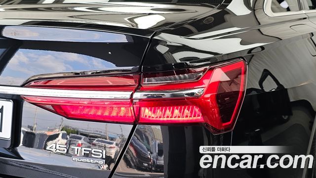 Audi A6 2023 — photo 9