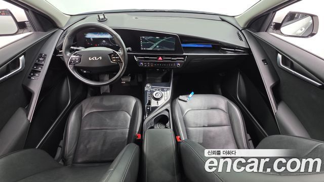 Kia Niro 2023 — photo 10