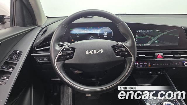 Kia Niro 2023 — photo 20