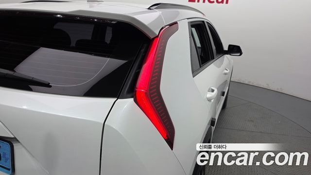 Kia Niro 2023 — photo 9
