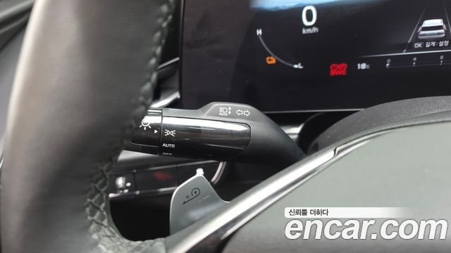 Kia Niro 2023 — photo 28