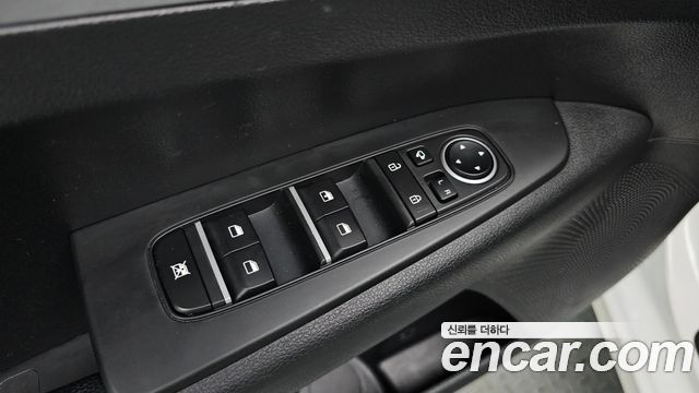Kia K3 2022 — photo 23