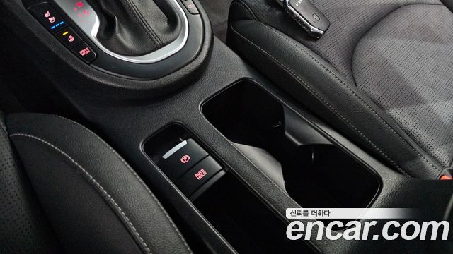 Kia K3 2022 — photo 28
