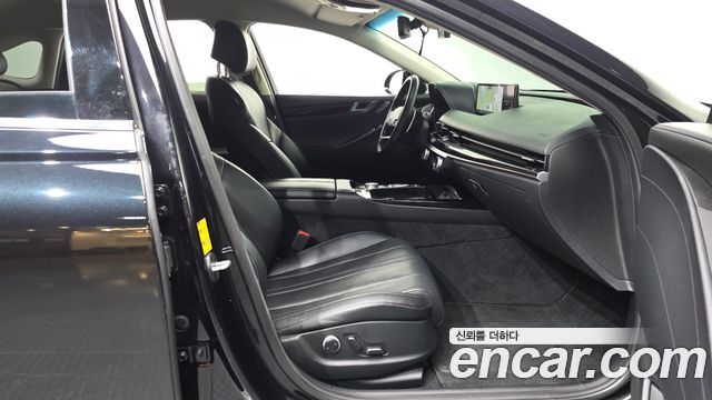 Genesis G80 2021 — photo 17