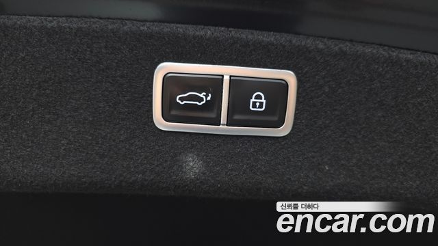 Genesis G80 2021 — photo 33