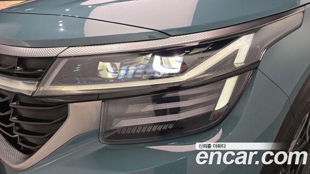 Kia Seltos 2024 — photo 8