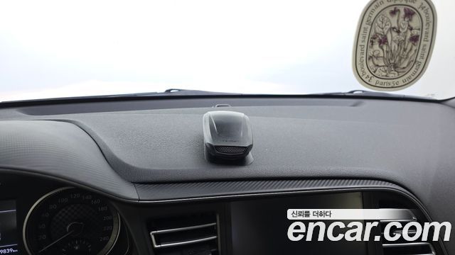 Hyundai AVANTE 2019 — photo 31