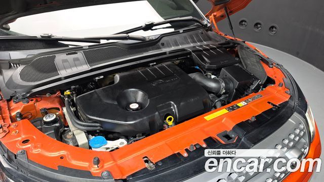 Land Rover Range Rover Evoque 2018 — photo 6