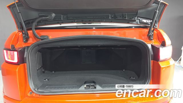 Land Rover Range Rover Evoque 2018 — photo 26