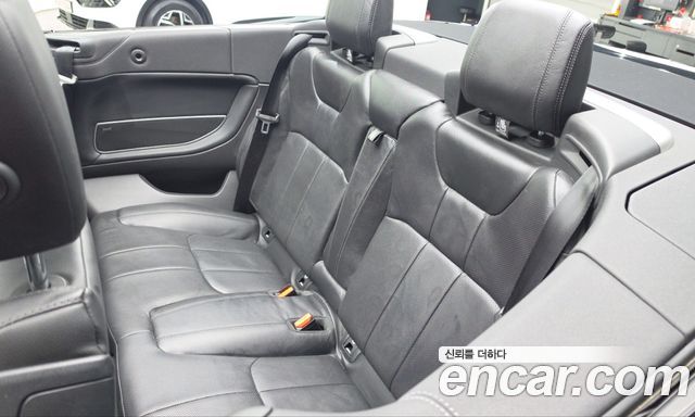 Land Rover Range Rover Evoque 2018 — photo 30