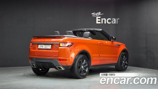 Land Rover Range Rover Evoque 2018 — photo 32