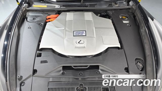 Lexus LS 2016 — photo 6