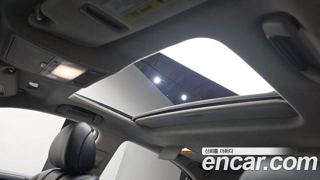 Lexus LS 2016 — photo 18