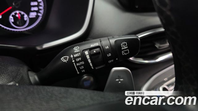 Hyundai Santafe 2022 — photo 27