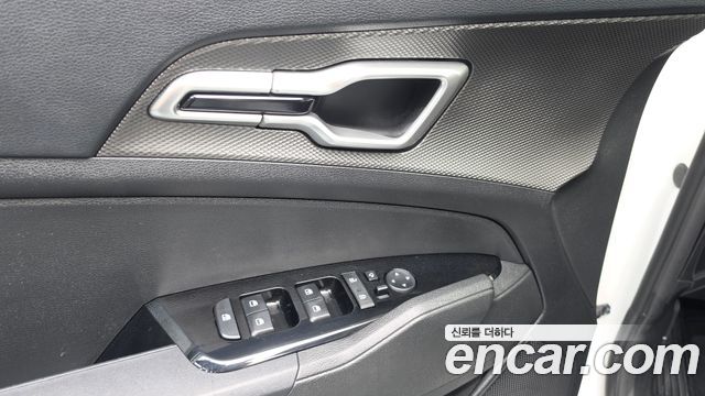 Kia Sportage 2022 — photo 27