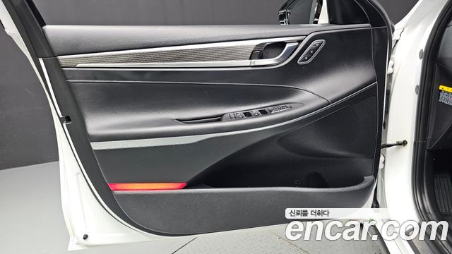 Hyundai Grandeur 2019 — photo 14