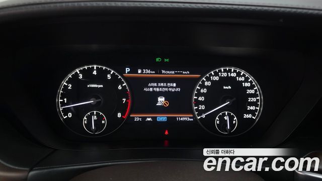Genesis G90 2019 — photo 11