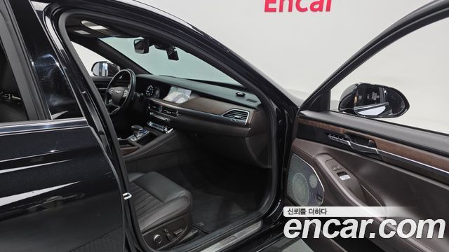 Genesis G90 2019 — photo 17