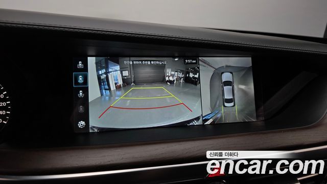 Genesis G90 2019 — photo 21