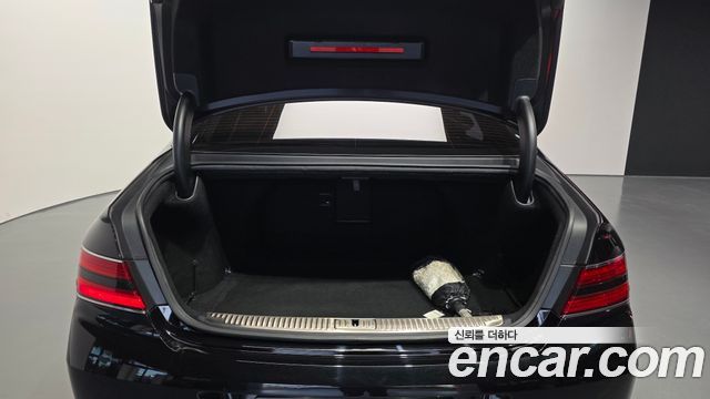 Genesis G90 2019 — photo 26