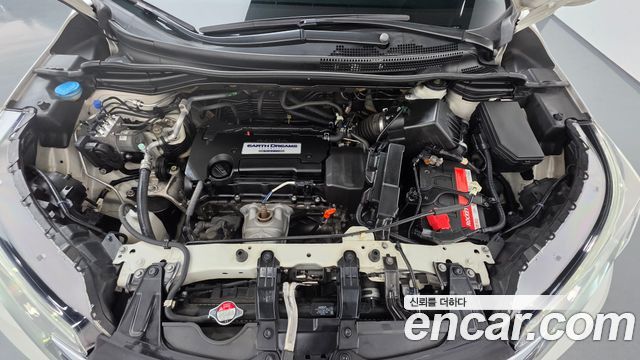 Honda CR-V 2015 — photo 6