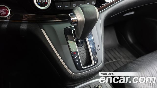 Honda CR-V 2015 — photo 9