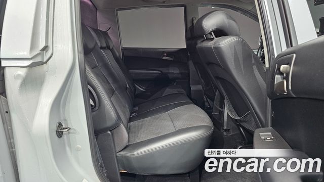KG Mobility KORANDO 2013 — photo 12
