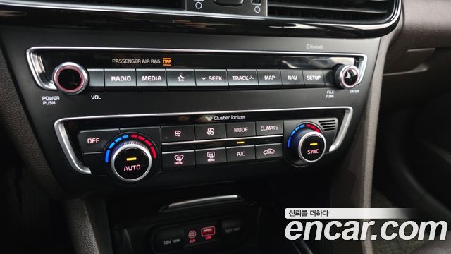 Kia K5 2020 — photo 16