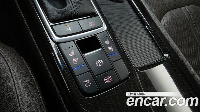 Kia K5 2020 — photo 17
