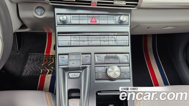 Hyundai Nexo 2023 — photo 12