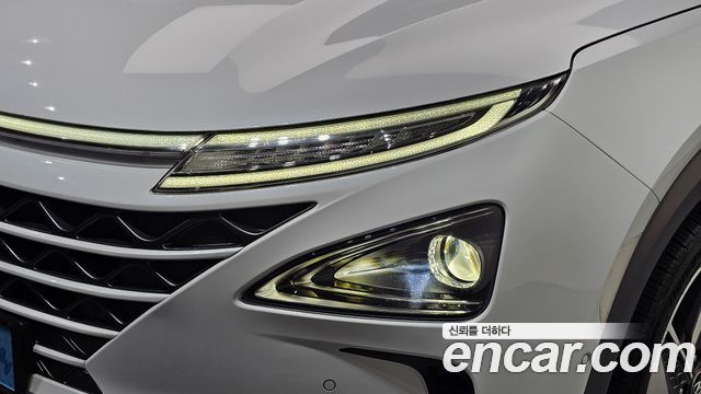 Hyundai Nexo 2023 — photo 8
