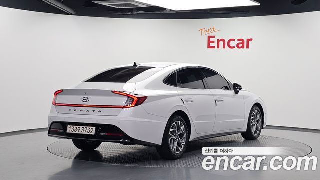 Hyundai Sonata 2023 — photo 2