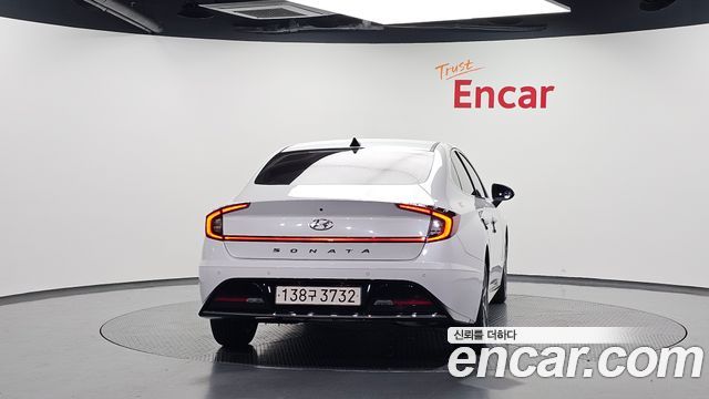 Hyundai Sonata 2023 — photo 4