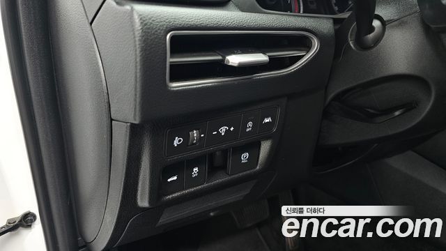 Hyundai Sonata 2023 — photo 24