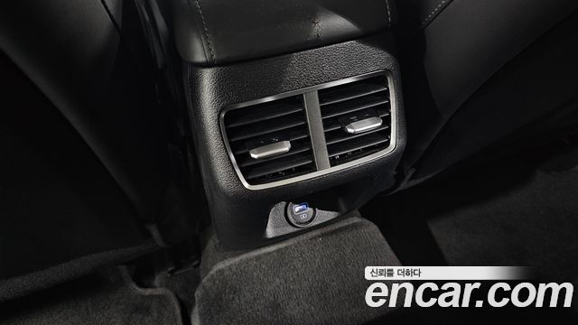 Hyundai Sonata 2023 — photo 30