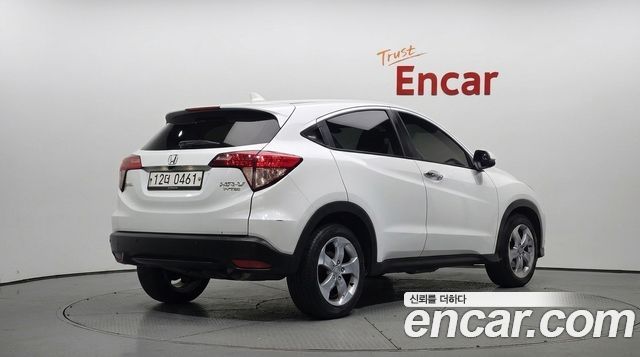 Honda HR-V 2016 — photo 2