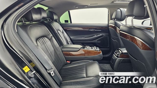 Genesis EQ900 2017 — photo 12