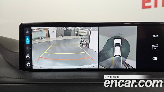Genesis GV80 2023 — photo 14