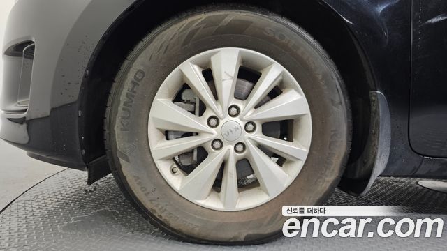 Kia Canival 2017 — photo 5