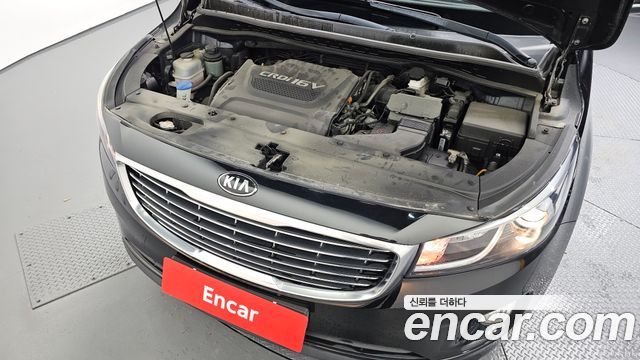 Kia Canival 2017 — photo 6